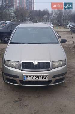 Хэтчбек Skoda Fabia 2006 в Киеве