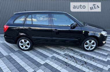 Универсал Skoda Fabia 2011 в Городке