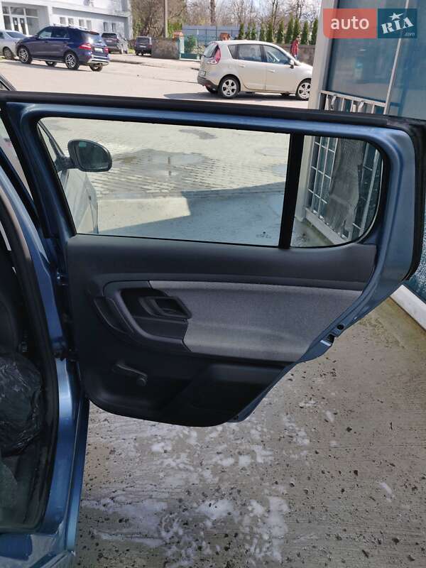 Хетчбек Skoda Fabia 2009 в Львові