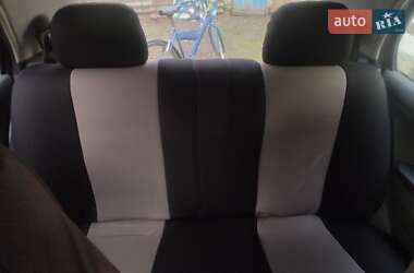 Хэтчбек Skoda Fabia 2003 в 