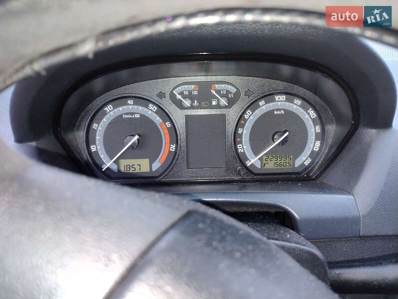 Седан Skoda Fabia 2007 в Томашполе фото 2 Седан Skoda Fabia 2007 в Томашполе