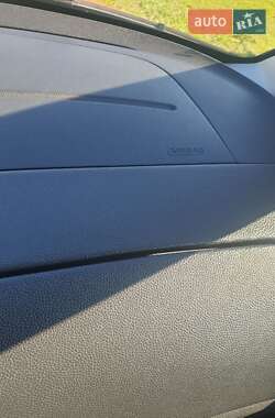Хэтчбек Skoda Fabia 2011 в 