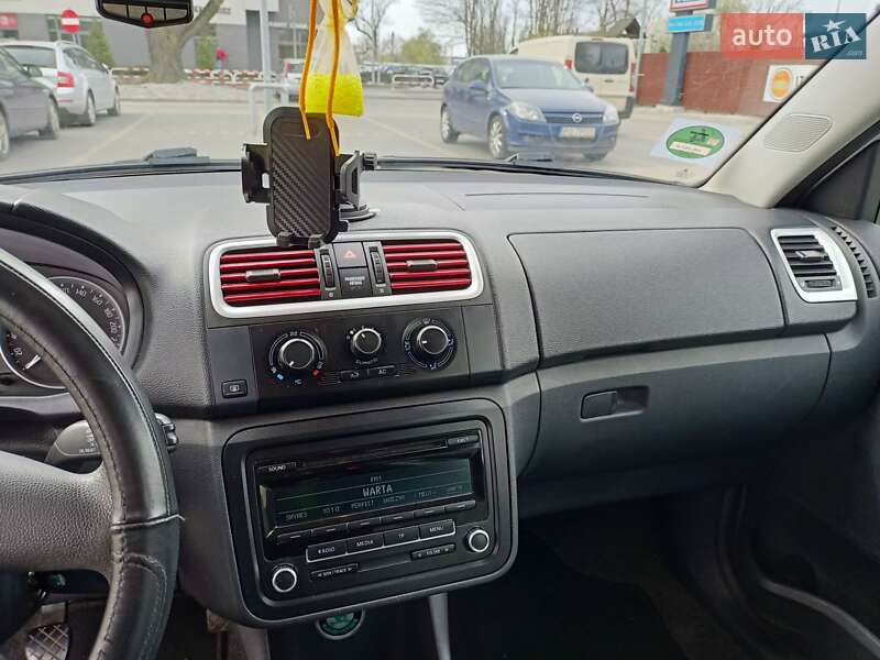 Універсал Skoda Fabia 2010 в Пустомитах