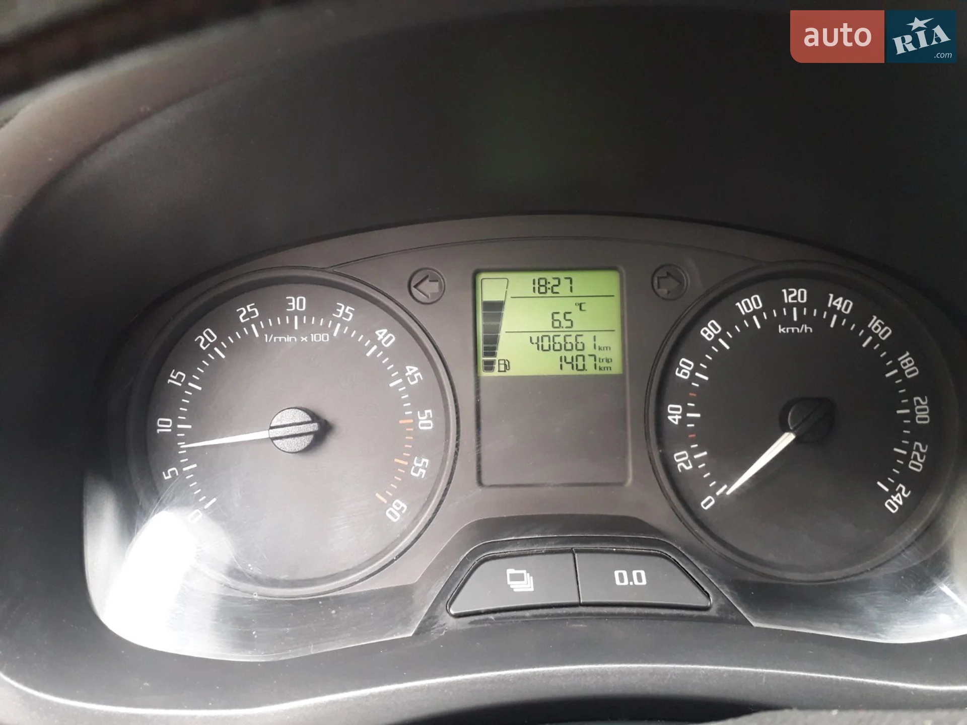2010 Skoda Fabia - мініатюра 5
