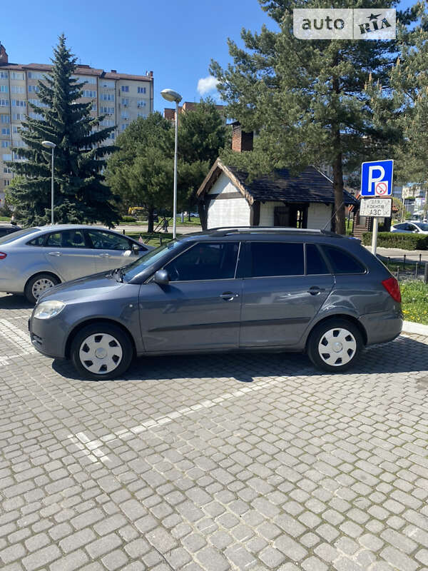 Универсал Skoda Fabia 2009 в Ивано-Франковске