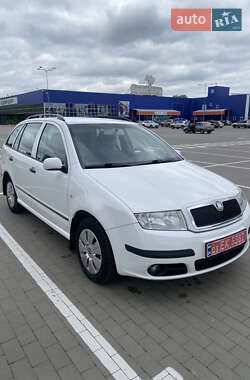 Універсал Skoda Fabia 2007 в Сумах