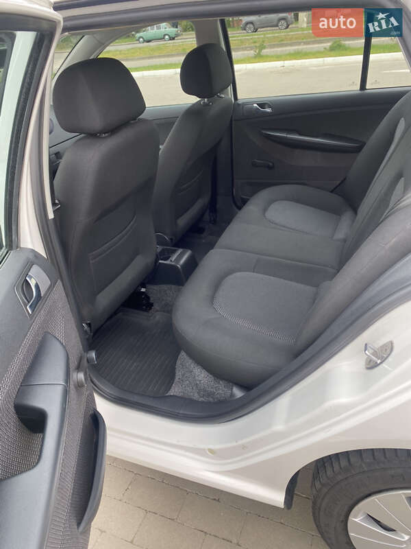 Универсал Skoda Fabia 2007 в Сумах