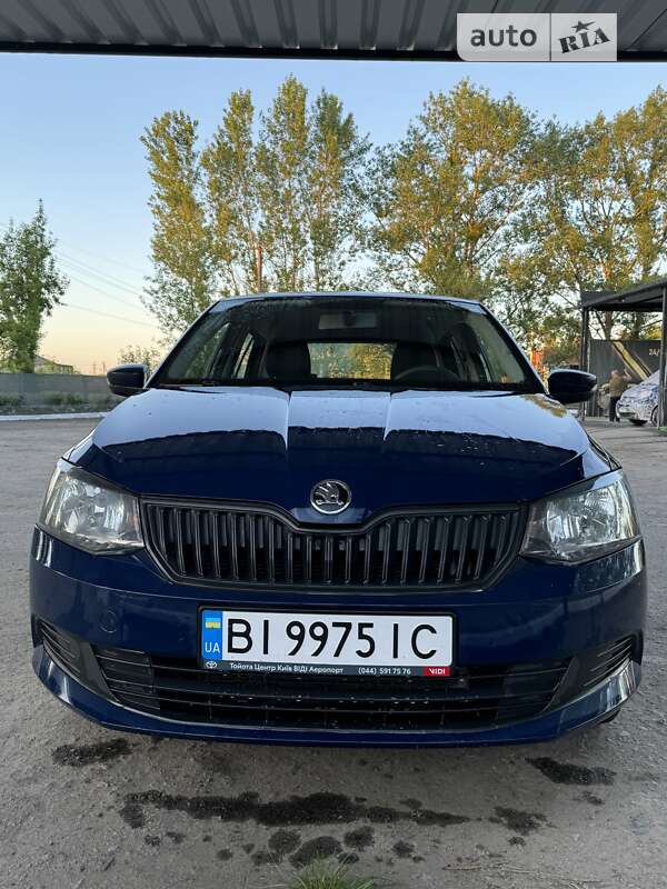 Хетчбек Skoda Fabia 2017 в Чутовому