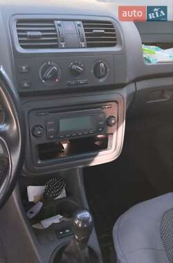 Хетчбек Skoda Fabia 2014 в Ладижині
