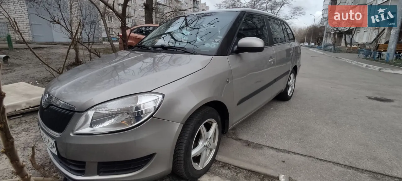 2010 Skoda Fabia - мініатюра 15