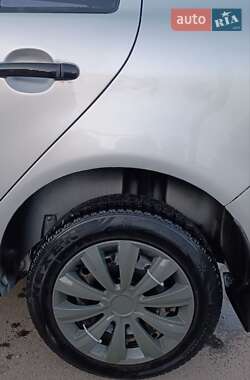 Хетчбек Skoda Fabia 2003 в Харкові