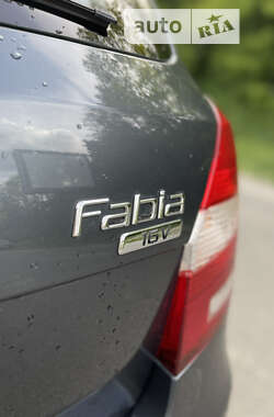 Универсал Skoda Fabia 2008 в Киеве