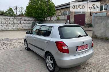 Хэтчбек Skoda Fabia 2008 в Луцке