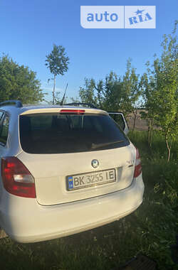 Универсал Skoda Fabia 2012 в Ровно