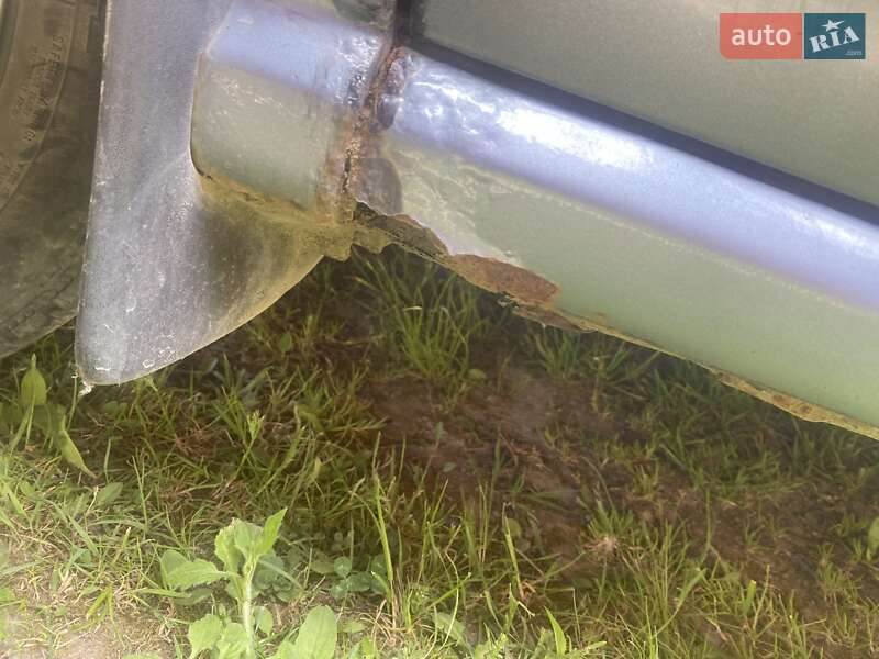 Универсал Skoda Fabia 2003 в Надворной