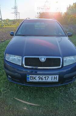 Универсал Skoda Fabia 2006 в Ровно