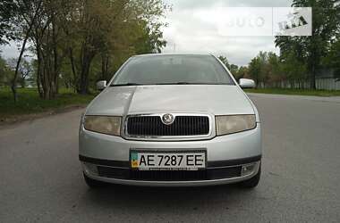 Хэтчбек Skoda Fabia 2002 в Днепре