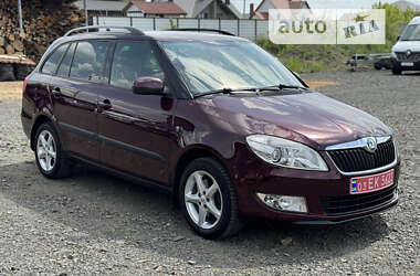 Универсал Skoda Fabia 2010 в Луцке