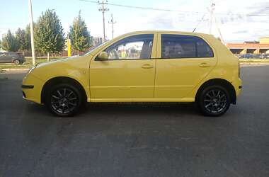 Хэтчбек Skoda Fabia 2006 в Киеве