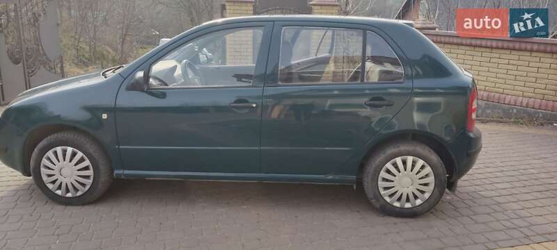Хетчбек Skoda Fabia 2001 в Запоріжжі