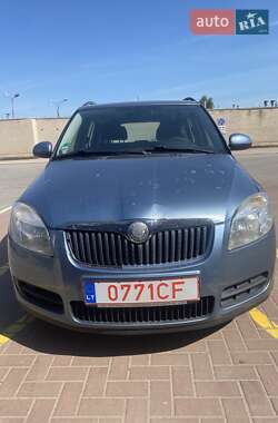 Универсал Skoda Fabia 2008 в Монастырище