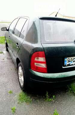 Хетчбек Skoda Fabia 2002 в Тернополі