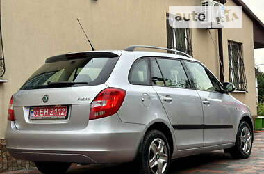 Универсал Skoda Fabia 2009 в Днепре