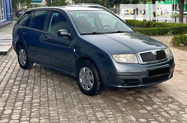 Универсал Skoda Fabia 2005 в Харькове