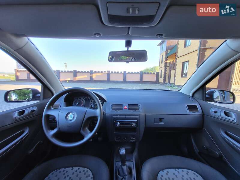 Хетчбек Skoda Fabia 2006 в Чернівцях фото 37 Хетчбек Skoda Fabia 2006 в Чернівцях