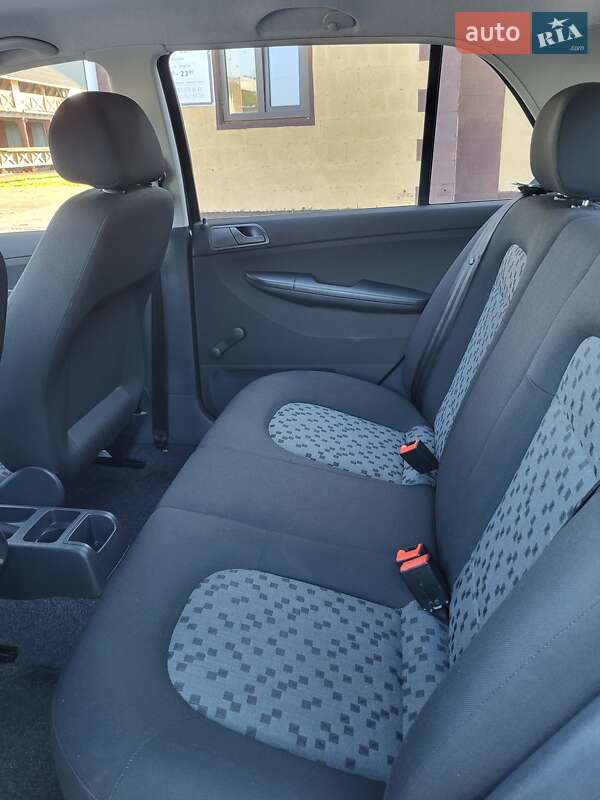 Хетчбек Skoda Fabia 2006 в Чернівцях фото 42 Хетчбек Skoda Fabia 2006 в Чернівцях