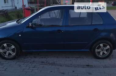 Хэтчбек Skoda Fabia 2004 в Виннице