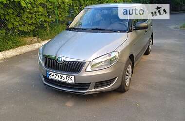 Хэтчбек Skoda Fabia 2010 в Одессе