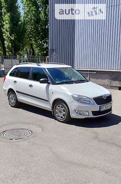 Универсал Skoda Fabia 2010 в Кривом Роге