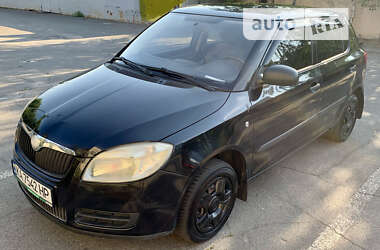 Хэтчбек Skoda Fabia 2008 в Киеве