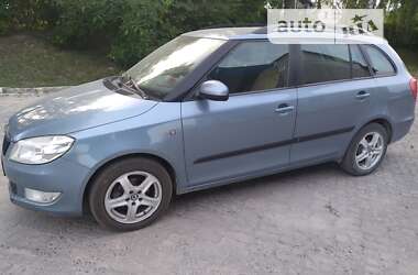 Универсал Skoda Fabia 2010 в Чорткове