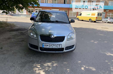 Хетчбек Skoda Fabia 2007 в Житомирі