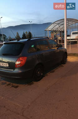 Универсал Skoda Fabia 2010 в Хусте