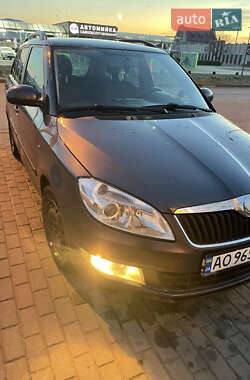 Универсал Skoda Fabia 2010 в Хусте