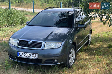 Універсал Skoda Fabia 2004 в Черкасах