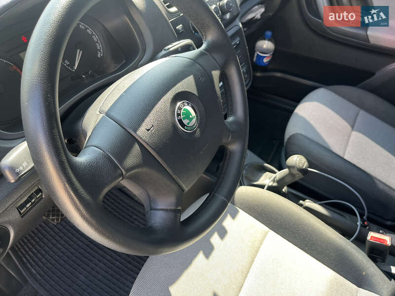 Універсал Skoda Fabia 2009 в Рожище