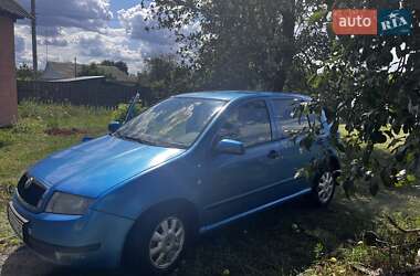 Хэтчбек Skoda Fabia 2000 в 