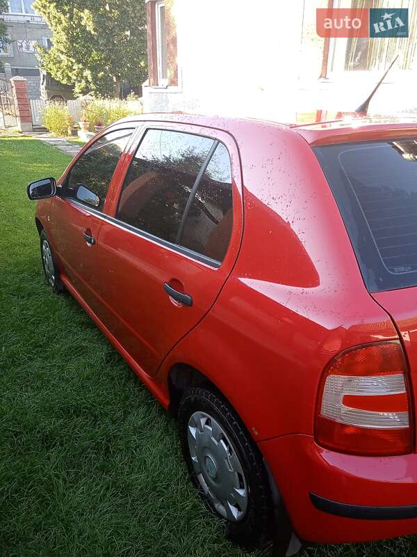 Хетчбек Skoda Fabia 2005 в Ужгороді