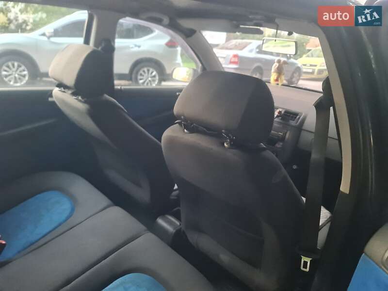 Універсал Skoda Fabia 2002 в Вінниці