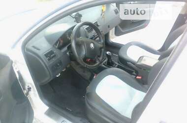 Хэтчбек Skoda Fabia 2005 в 