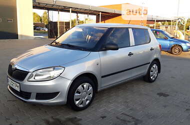 Хэтчбек Skoda Fabia 2012 в Киеве