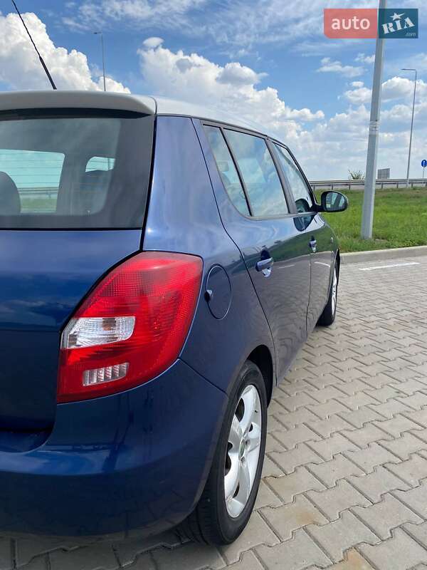Хетчбек Skoda Fabia 2009 в Голованівську