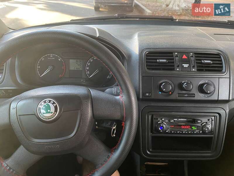 Хетчбек Skoda Fabia 2009 в Голованівську