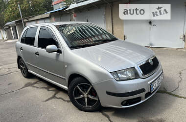 Хэтчбек Skoda Fabia 2003 в Одессе