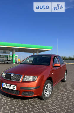 Хэтчбек Skoda Fabia 2006 в Полтаве