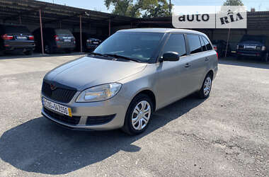 Універсал Skoda Fabia 2013 в Дрогобичі